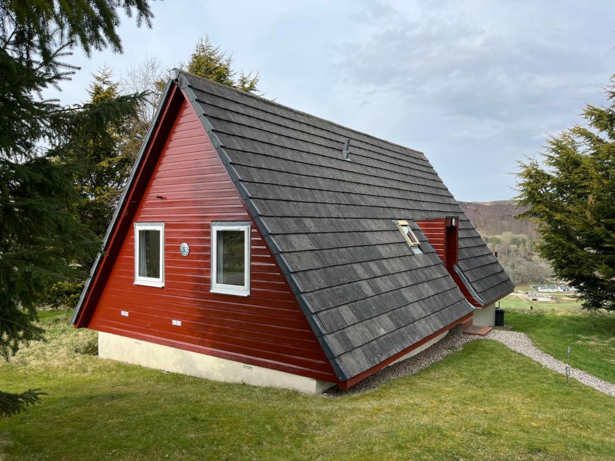 Highland Glen Lodges Rogart Экстерьер фото