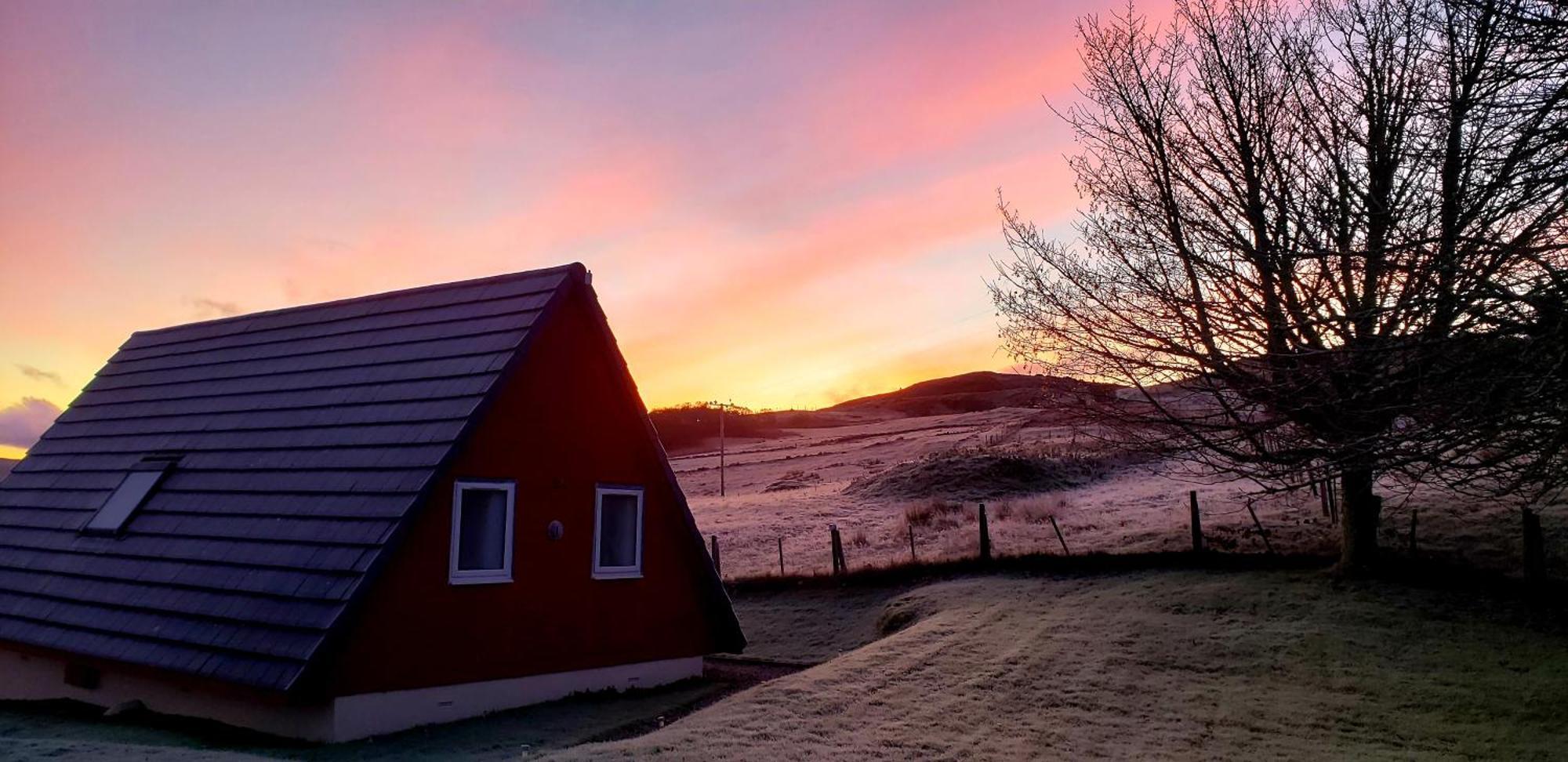 Highland Glen Lodges Rogart Экстерьер фото