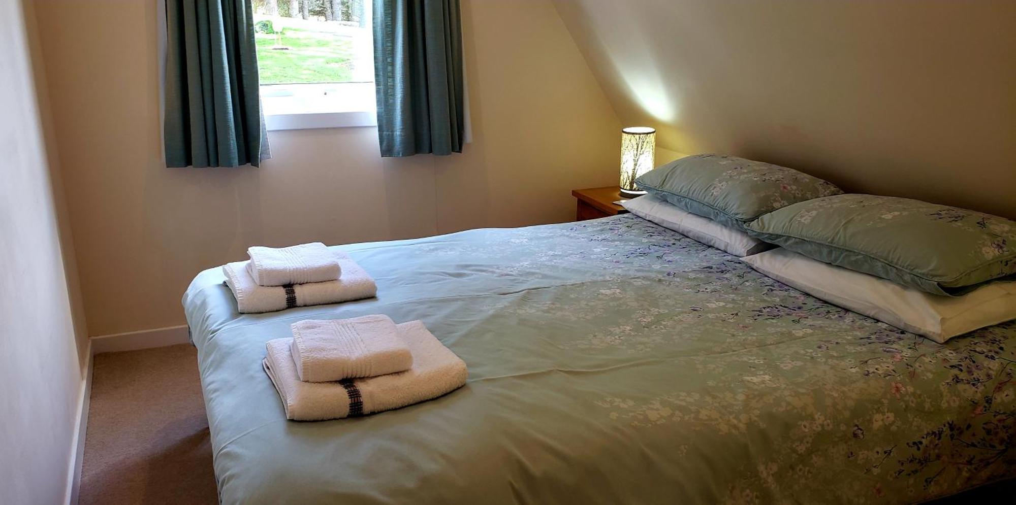 Highland Glen Lodges Rogart Номер фото