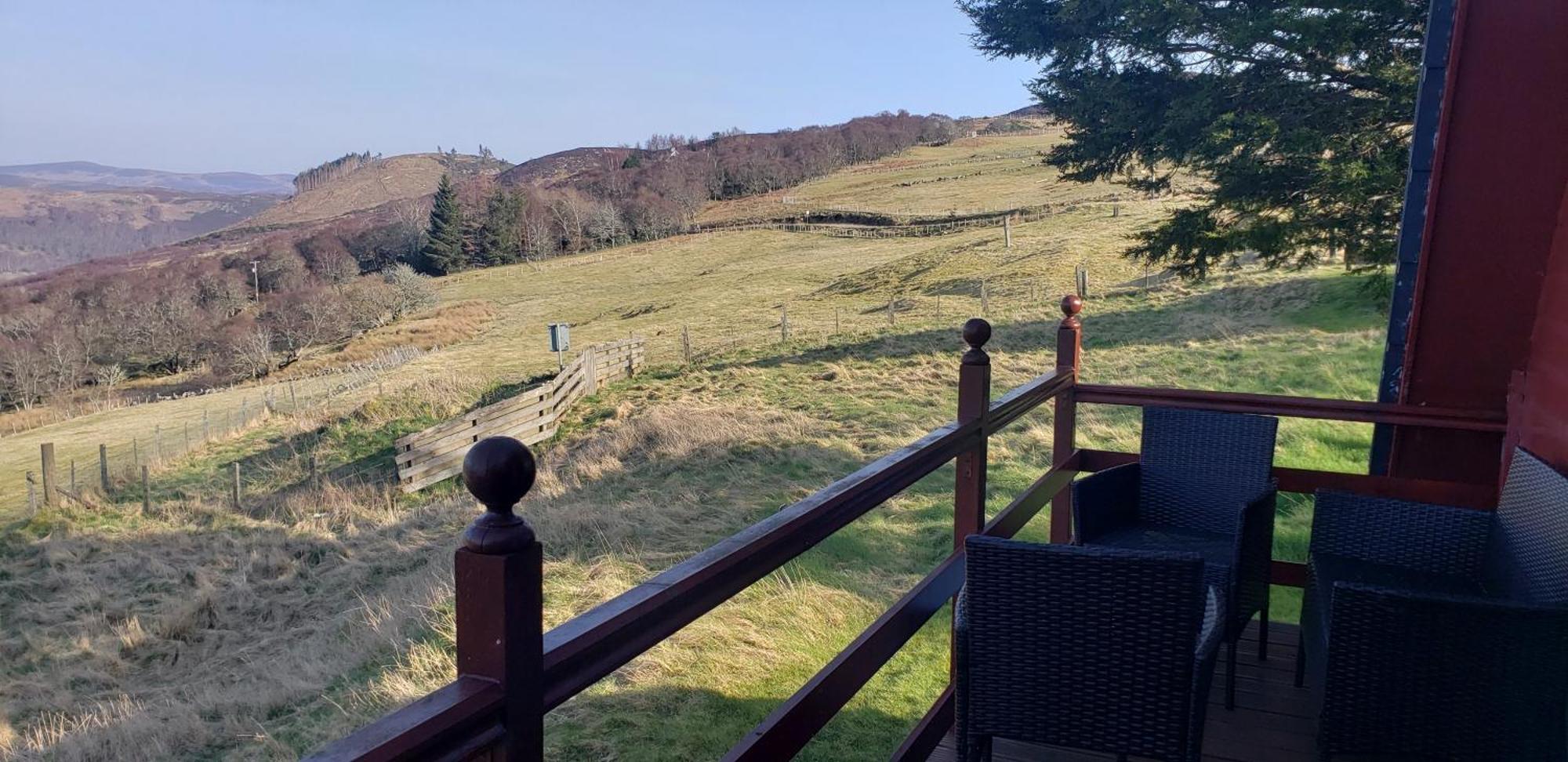 Highland Glen Lodges Rogart Экстерьер фото