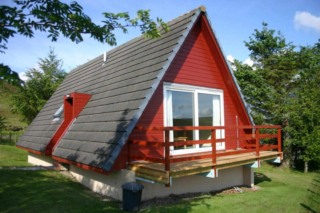 Highland Glen Lodges Rogart Экстерьер фото